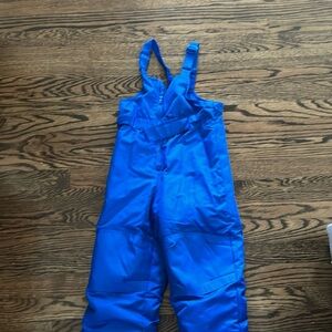 Kids snow suit